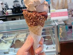 -VENCHI 闻绮(上海佛罗伦萨小镇店)