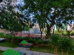 -海口市第一中学