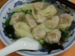 虾肉馄饨-新丰小吃(中山中路分店)