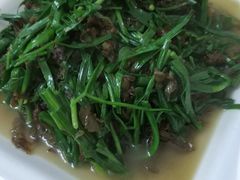 -山里人家土菜馆(茅山店)