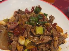 -冯烫烫跷脚牛肉·川菜小馆(武胜西街店)