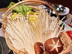 -同仁四季椰子鸡(海岸城天利店)