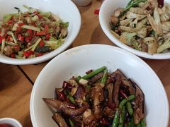-湘阁里辣(南岭购物广场店)