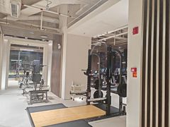 -YCHL FIT健身(前海周大福店)