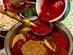 -渔语鱼新川菜Bistro(万象天地店)