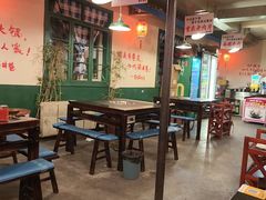 -渝井巷重庆老火锅(沈阳吉祥店)