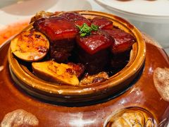 紫砂红烧肉-松鹤楼·非遗·苏帮菜(融科店)