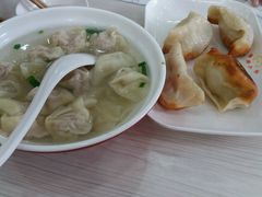 -珊珊小笼馆(仙霞路店)