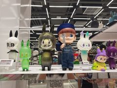 -泡泡玛特POPMART(侨福芳草地店)