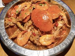 -胖哥俩肉蟹煲(济南世茂国际广场店)