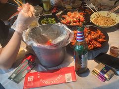 -巴厘龙虾·榜首油焖大虾(音乐学院·沿江酒馆店)