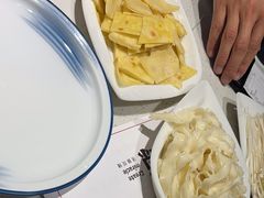 -三江源活鱼现烤(维多利摩尔城店)