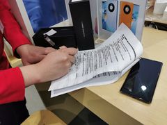 -华为授权体验店(万航渡路)