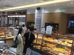 面包甜点陈列柜-多乐之日(颐堤港店)