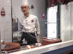-左庭右院鲜牛肉火锅(金山万达店)