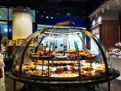 面包甜点陈列柜-巴黎贝甜·生日蛋糕(环球中心店)