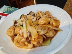 -荷塘秋月·本帮江浙菜(国权路店)