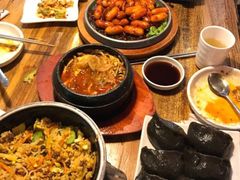 -百年石锅饭·朝鲜族传统民餐