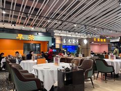大堂-稻香酒家·34年老字号·港式粤菜(汉街店)