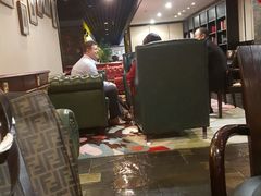 -上海锦江汤臣洲际大酒店柒酒廊