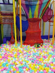 -蹦贝运动中心·蹦床·攀岩·闯关(龙岗店)