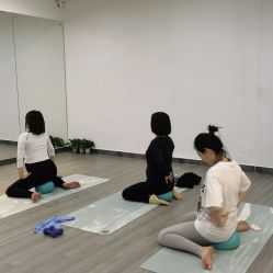 -爱尔乐美孕产瑜伽·普拉提