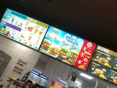 -汉堡王(大连柏威年餐厅店)