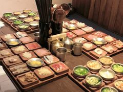 -银米·云南传统过桥米线(双廊黑金冠店)