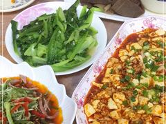 -洪霞餐馆