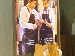 -瑞幸咖啡(118广场店)