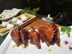 -大匠工房古船木艺术餐厅·猪肚鸡专门店(长白仙岛店)