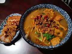 -粉家柳州螺蛳粉(杨宅路店)