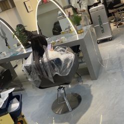 -吉艺心专业美发造型