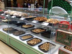 自助取餐区-上海哈尔滨食品厂(合生汇店)