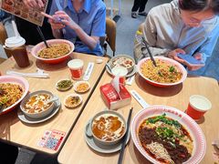 -遇见小面(站西路店)