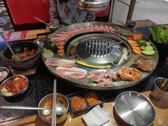 -哈哈碳都·牛肋条无限自助烤肉(宝龙店)