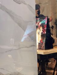 -罗亚帝造型·烫发染发