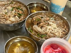 -正宗杨记普洱酸醋米线(总店)