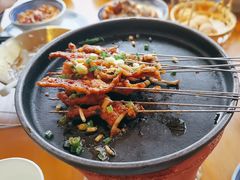 -包整·丝娃娃(一览甲秀楼风景店)