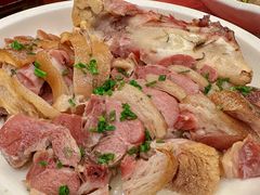 咸蹄髈-侬佳蒸菜馆(听潮店)