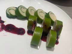-连鹭海鲜·海肠捞饭·海胆饭(星海店)