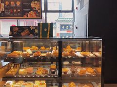 面包甜点陈列柜-星巴克(广州光明广场店)
