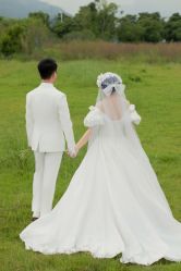 点击看大图 -挪娅婚纱摄影皇家会所