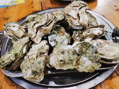 -蚝哥花姐湛江烤生蚝(美丽湾市场店)