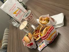 -In-N-Out Burger(LAX)