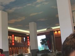 -梅园国际大酒店·自助餐厅(光明港店)