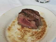 -茹丝葵经典牛排馆(上海外滩店)