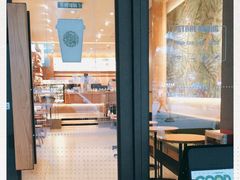 -星巴克(广州淘金路店)