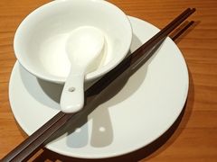 -莲餐厅·湖北菜·潜江小龙虾店(愚园路店)