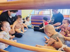 -金宝贝早教(富力广场中心)